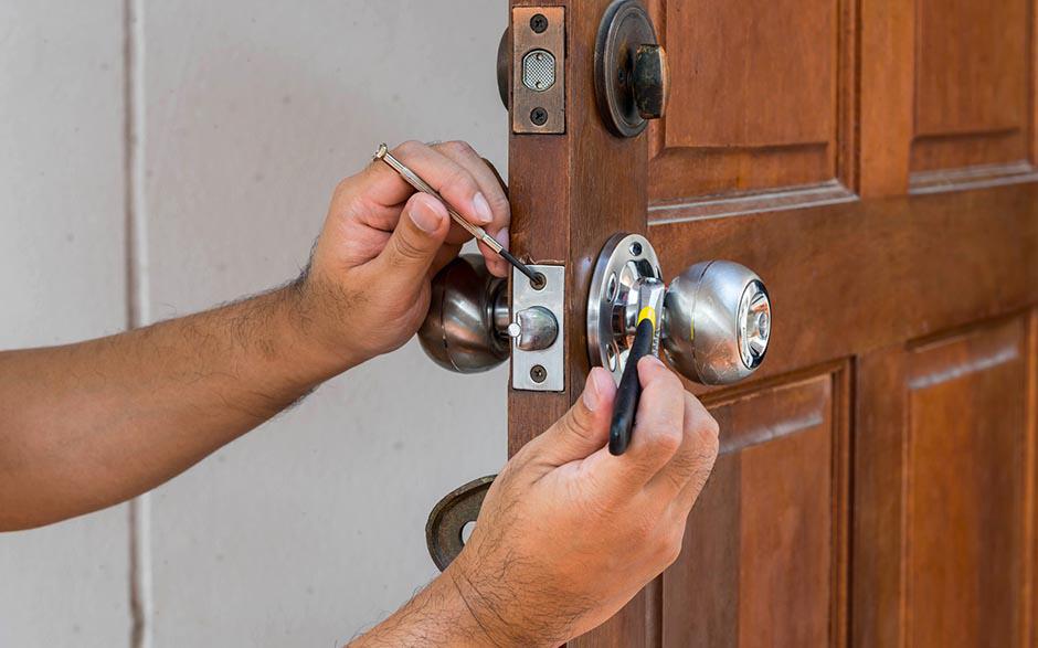 confiance serrure porte blindee Vaujours
